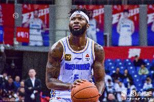 官方投注-攻防压制！北京第三节28-18净胜山西10分 三节打完领先16分